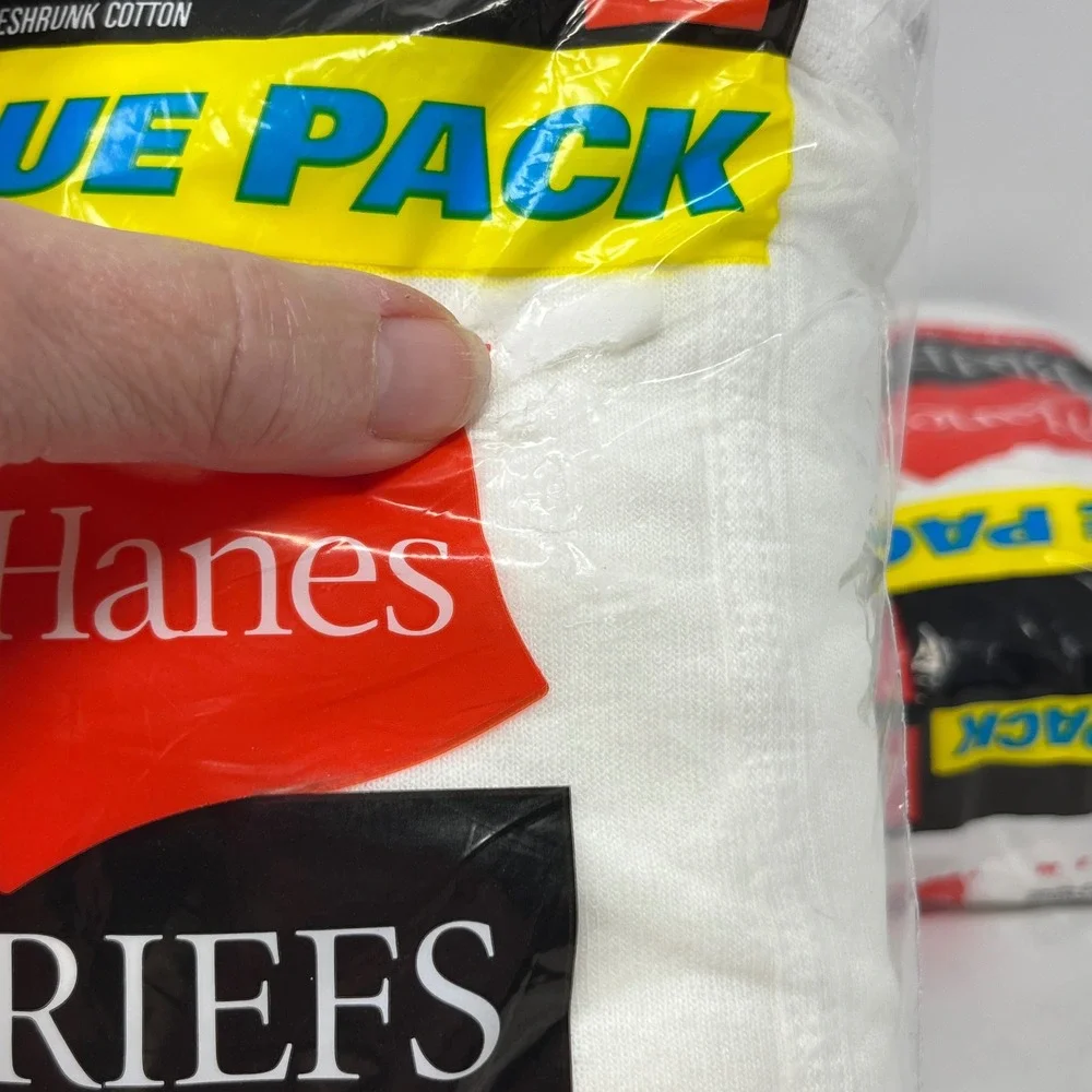 Hanes Vintage 2000 Briefs 100% Cotton 6 Pair / 2 Packs = 12 Size 40 Mens 2249U